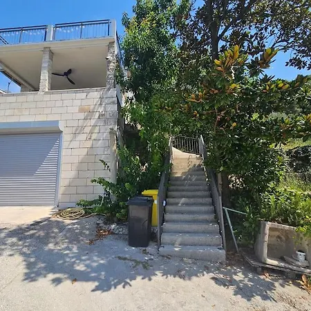 公寓 My Home2, 2bdr,cavtat,airport,dubrovnik Lovorno