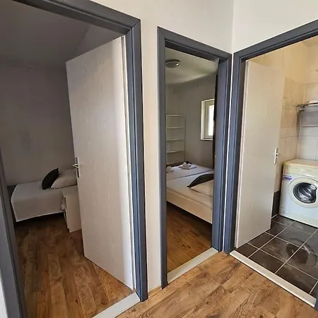My Home2, 2bdr,cavtat,airport,dubrovnik Apartment