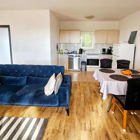 公寓 My Home2, 2bdr,cavtat,airport,dubrovnik Lovorno